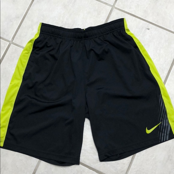 black and green nike shorts